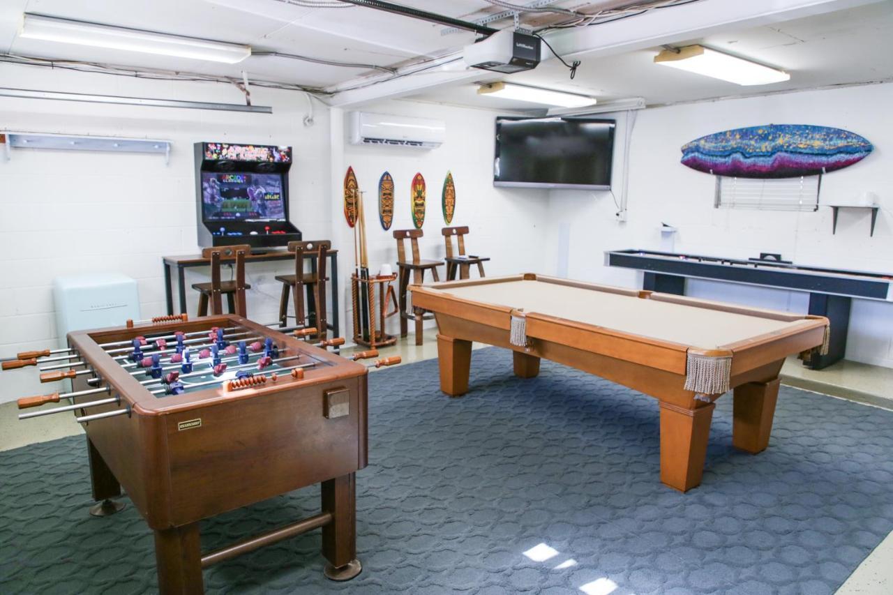 Pool & Hot Tub Home W Game Room! 1 Mile To Beach! Джаксънвил Бийч Екстериор снимка