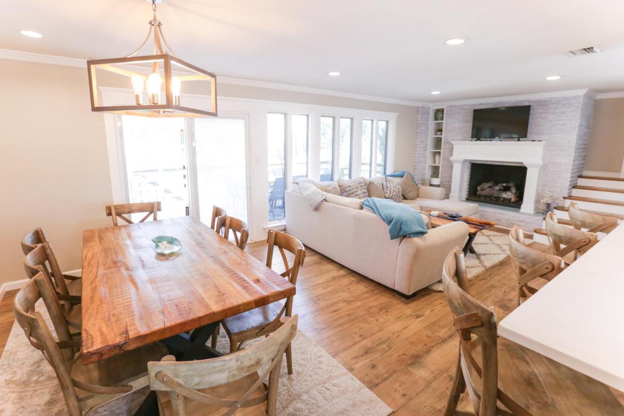 Pool & Hot Tub Home W Game Room! 1 Mile To Beach! Джаксънвил Бийч Екстериор снимка
